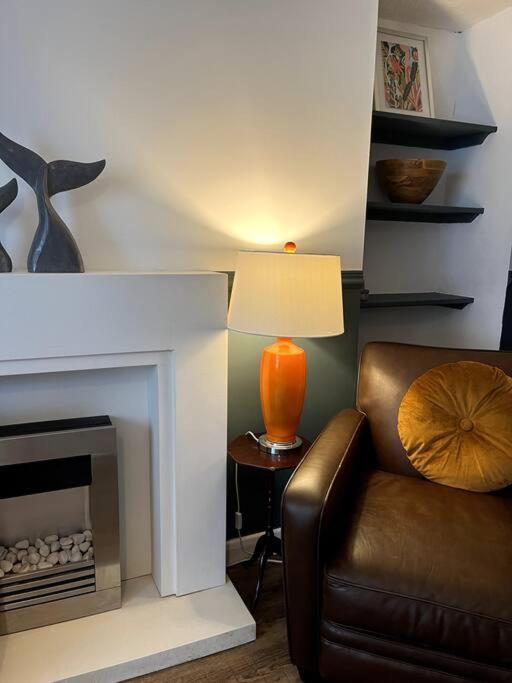 Lobster Cottage - Stylish 3 Bedroom Cottage In Heart Of Tenby Town, Pembrokeshire 外观 照片