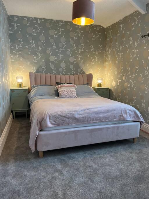 Lobster Cottage - Stylish 3 Bedroom Cottage In Heart Of Tenby Town, Pembrokeshire 外观 照片