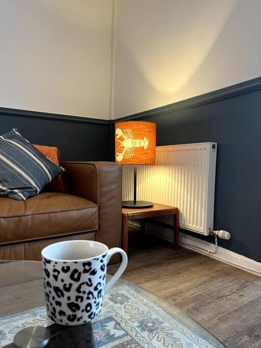 Lobster Cottage - Stylish 3 Bedroom Cottage In Heart Of Tenby Town, Pembrokeshire 外观 照片